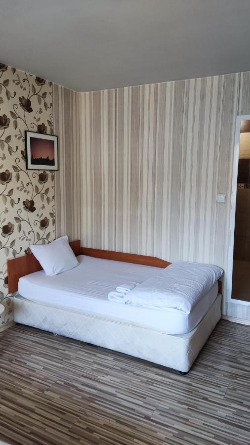 Pleven Rooms Екстер'єр фото