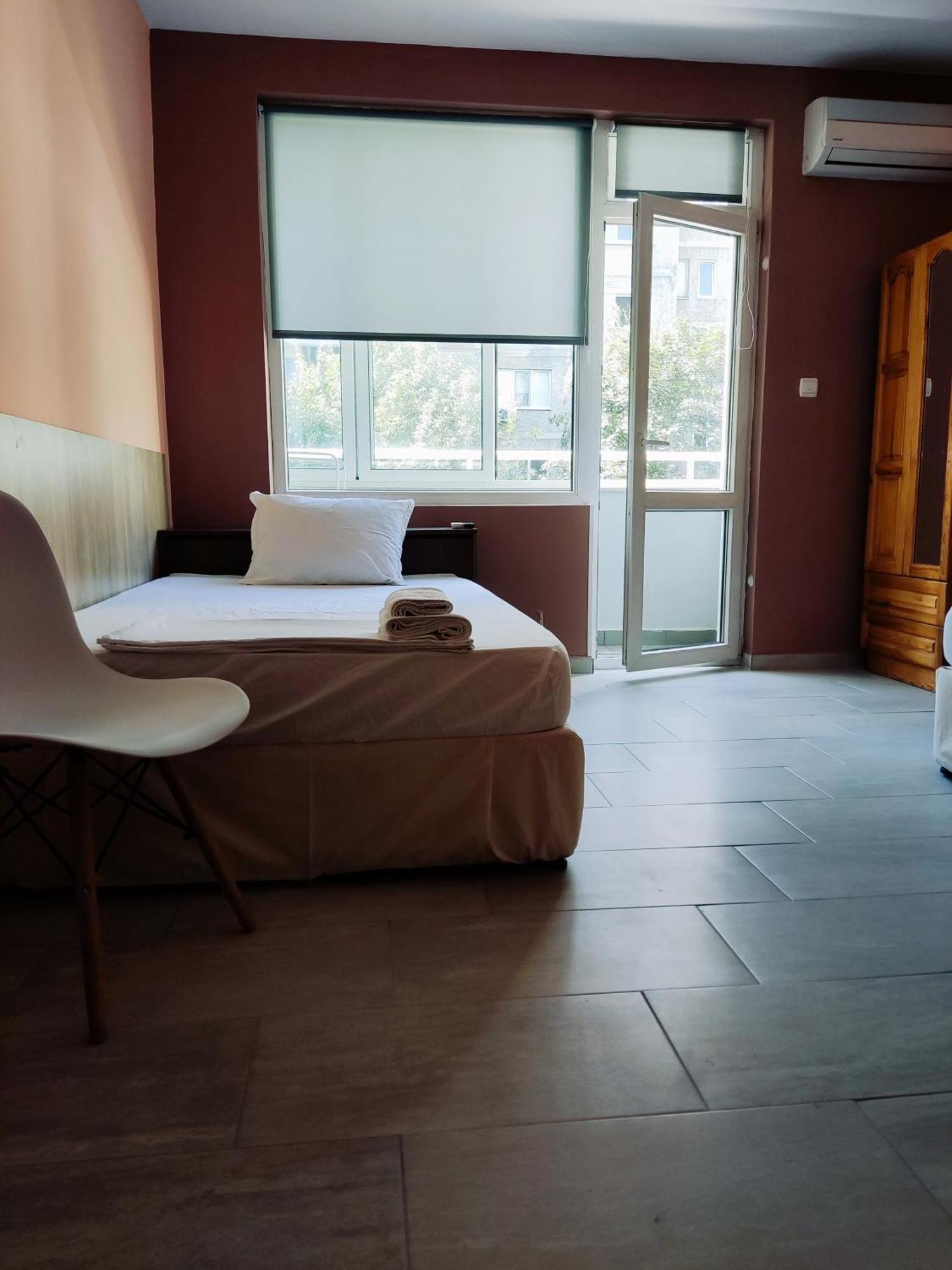 Pleven Rooms Екстер'єр фото